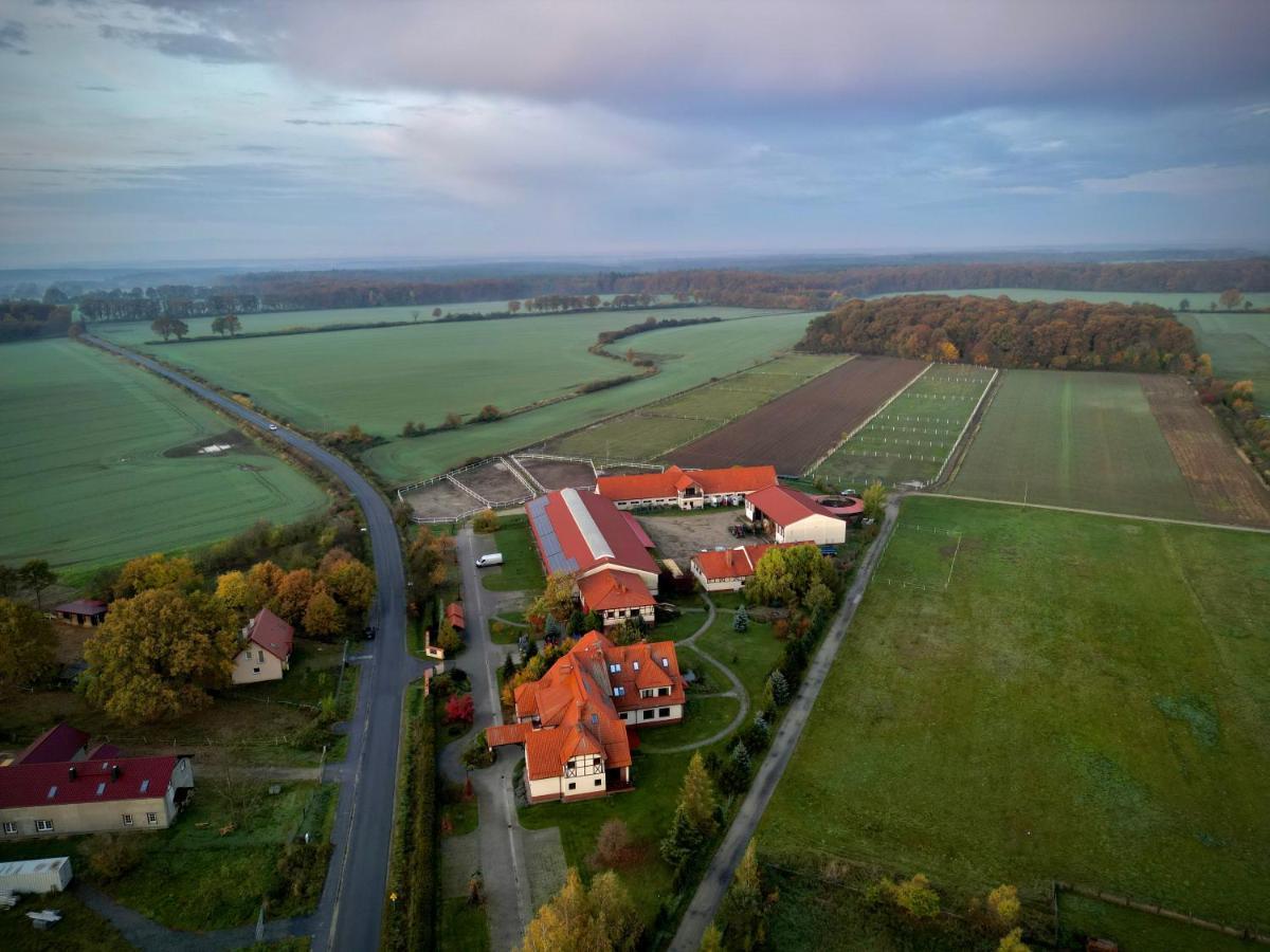 Oborniki Śląskie Villa Barbara מראה חיצוני תמונה